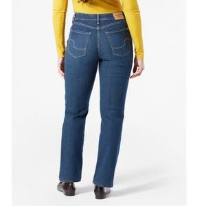 Levi Strauss Signature Totally Shaping Straight Fit Blue Denim Jeans